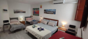 Super central studio, no noise, near seaside, shops